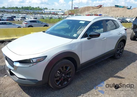2024 Mazda Cx-30 2.5 S Select Sport z USA, uszkodzony, nr VIN 3MVDMBBM5RM653367